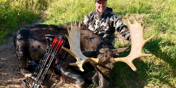 Wyoming Moose and Fred Sweisthal, CEO of Quality Hunts