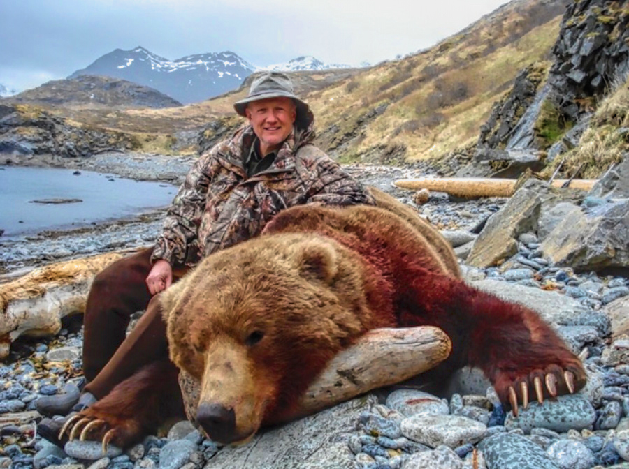 Alaskan Brown Bear by the Peninsula - 4 - Hunt 2327