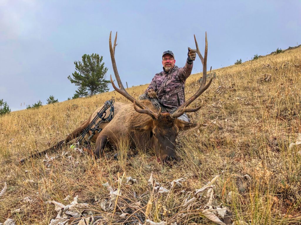 Elk Trophy and Hunter - Hunt 3096 - Montana Hunt