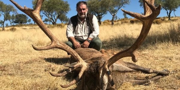 Hunt 3921 - Iberian Red Deer