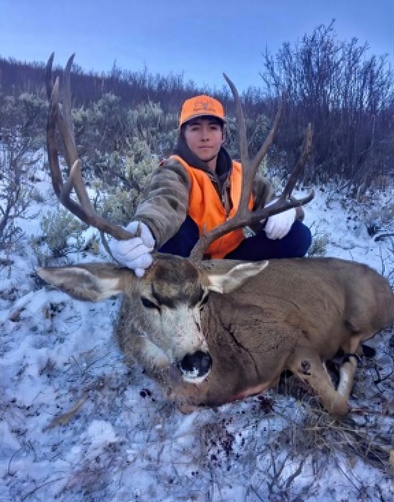 Colorado Muzzleloader Mule Deer Hunt - Hunt #5068 - Quality Hunts